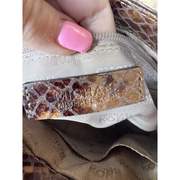 Michael Kors Crossbody Bag Women Snakeskin Print Leather Gold Tone Flap Snap Cha - Picture 5 of 7